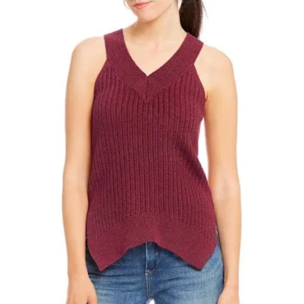 Chelsea & Violet Burgundy Sleeveless V-Neck Knit Sweater‎ Top Size Medium Women